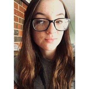 Meet your Posher, Micaela